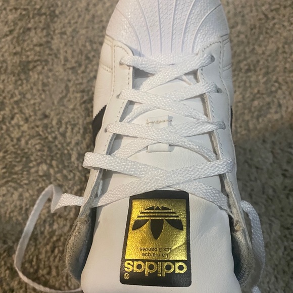 Adidas superstars - Picture 1 of 5